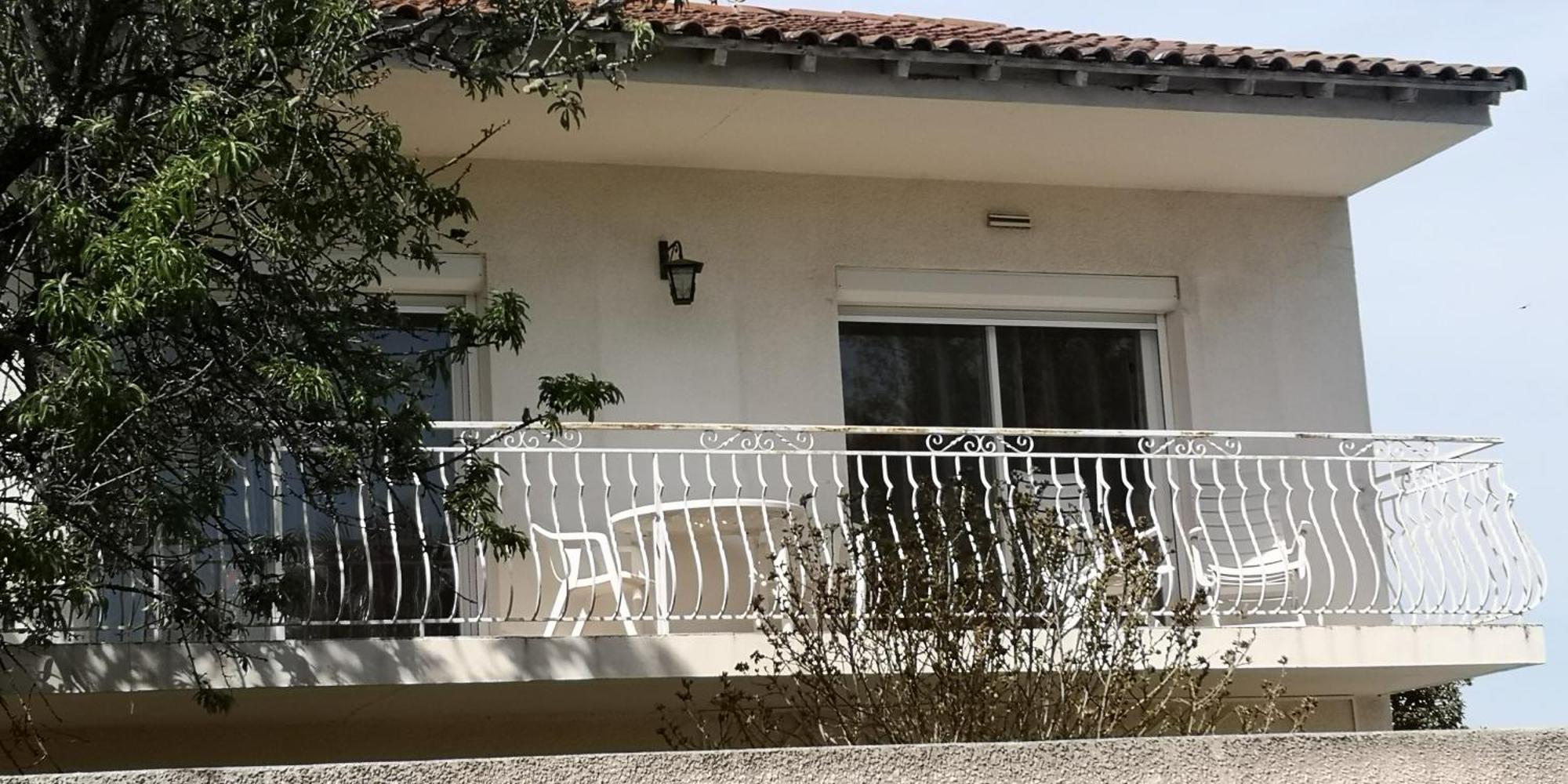 Appartement Dans Villa Avec Piscine Et Jardin Marguerittes Exteriér fotografie
