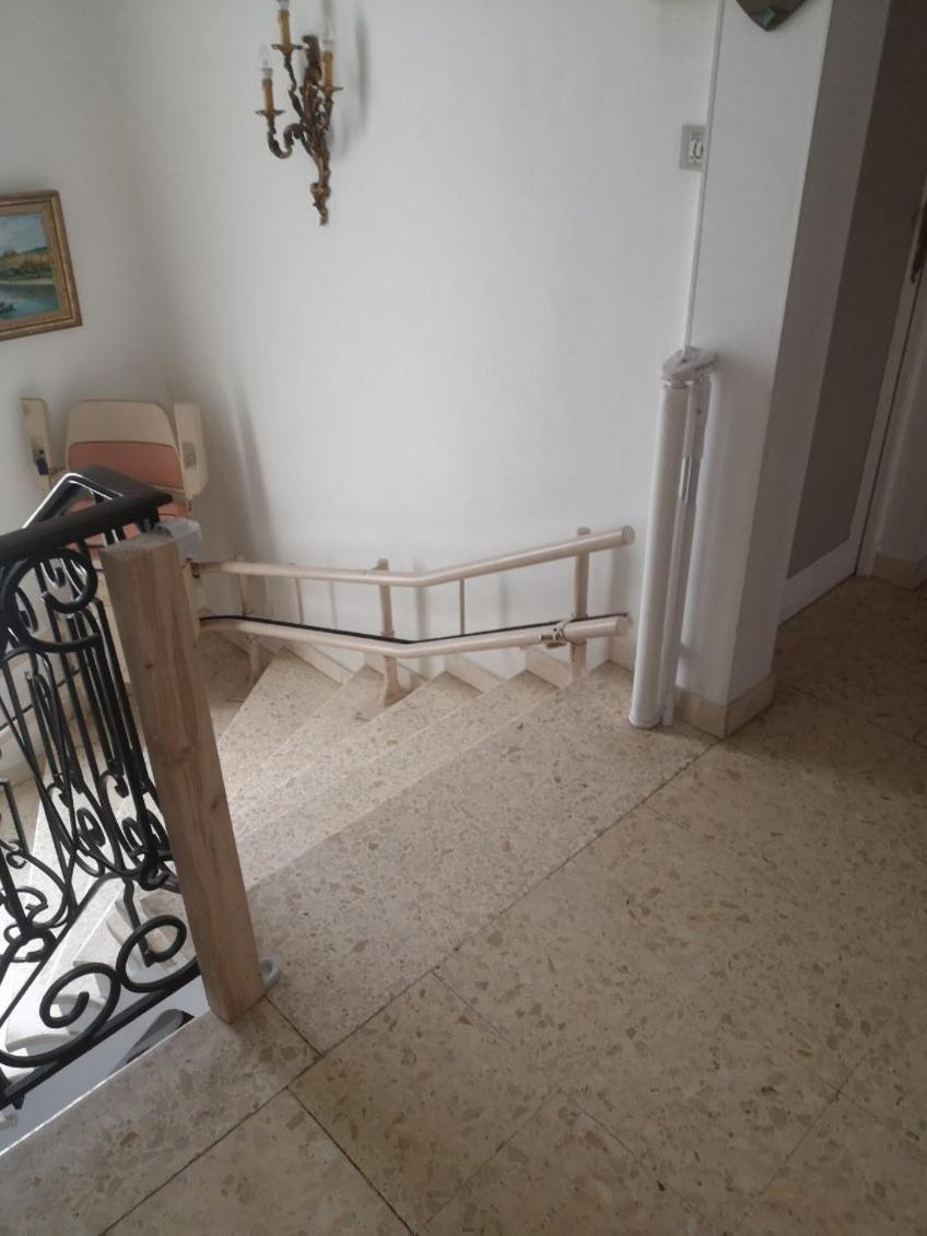 Appartement Dans Villa Avec Piscine Et Jardin Marguerittes Exteriér fotografie